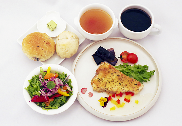 小田原漁港直送メカジキの香草パン粉焼き