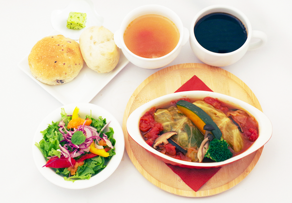 ロールキャベツ自家製トマトソース